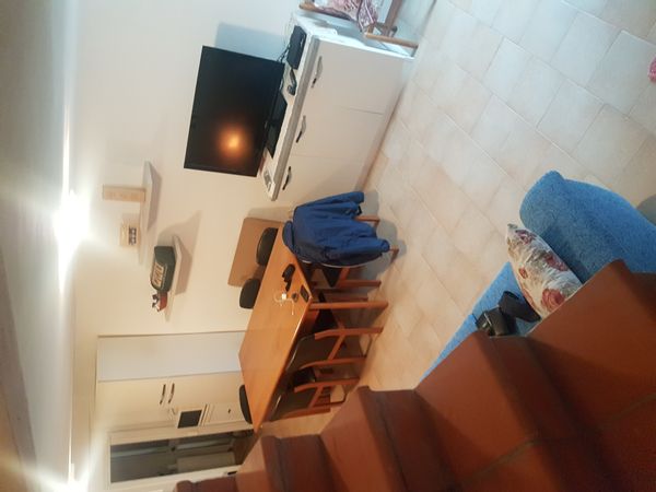 casa perfetta per relax..circondata dalle Alpi Apuane.. castagni..faggi e splendida per escursioni..