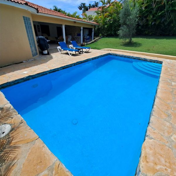 alfonso's house
