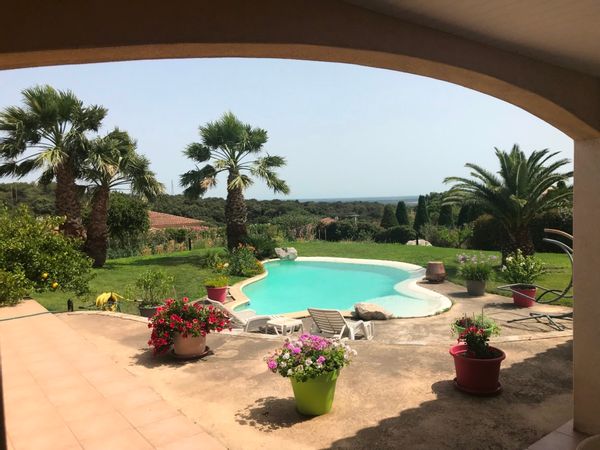 Actuellement indisponible jusqu'à l'été 2024 maison résidentielle au calme, avec vue sur la Camargue