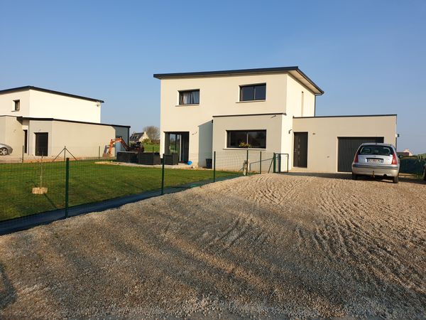 La maison de David, Emilie, Honorine et Constance