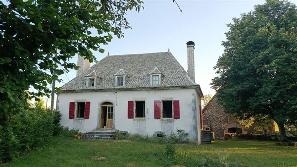 chambre pour 2 en Xaintrie Blanche près de Rilhac-Xaintrie (frontière Cantal et Corrèze)