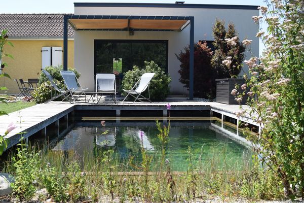 Maison avec baignade naturelle de Sandra & Ludovic
