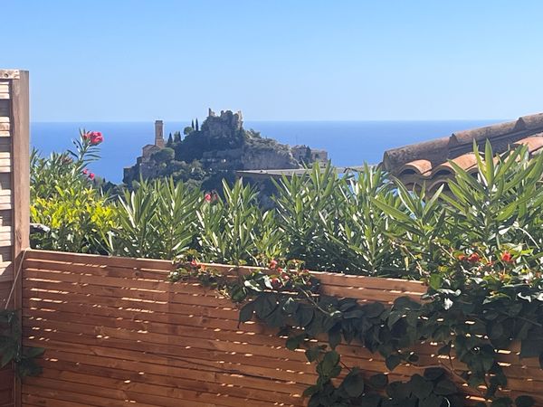 Eze village le plus beau village de France selon certains