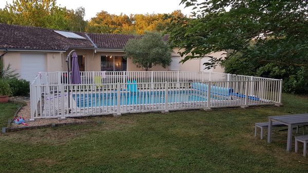 La maison de Flora, Apolline & Garance