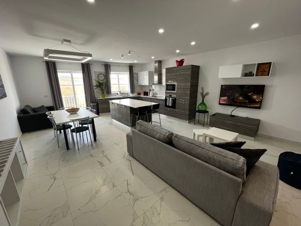 ☀️ GOZO - Modern & Spacious Apartment! ❤️