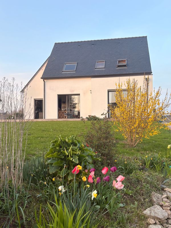 Casa di Rozenn, François et la tribu