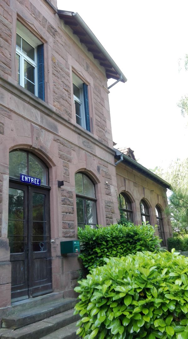 L'ancienne gare (appartement au rez-de-chaussée)