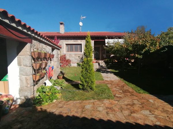 Casa em Santa María Del Berrocal