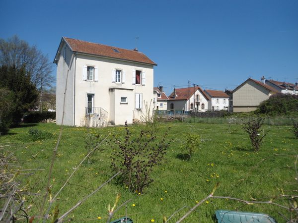 Pierre et Fassuhati's house