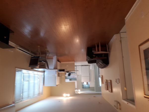 La maison de Paul est face au grand Fleuve Saint-Laurent avec vue sur le Château Frontenac.