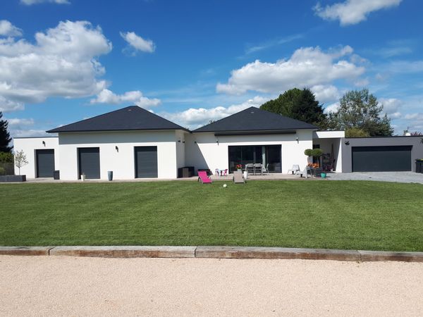 Jolie maison entre mer et montagne