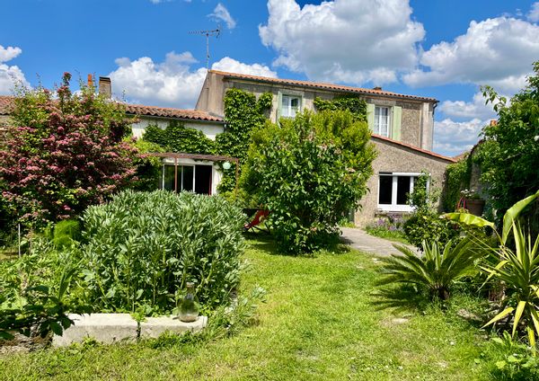 La maison au jardin secret