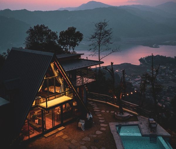 THAPAs hus
