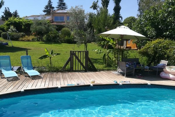 La maison de Marie, calme, verdure, tout confort, idéal une ou 2 familles !