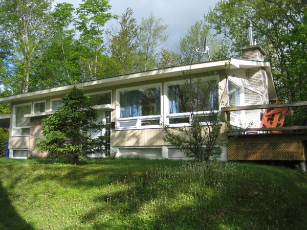 Linda's house