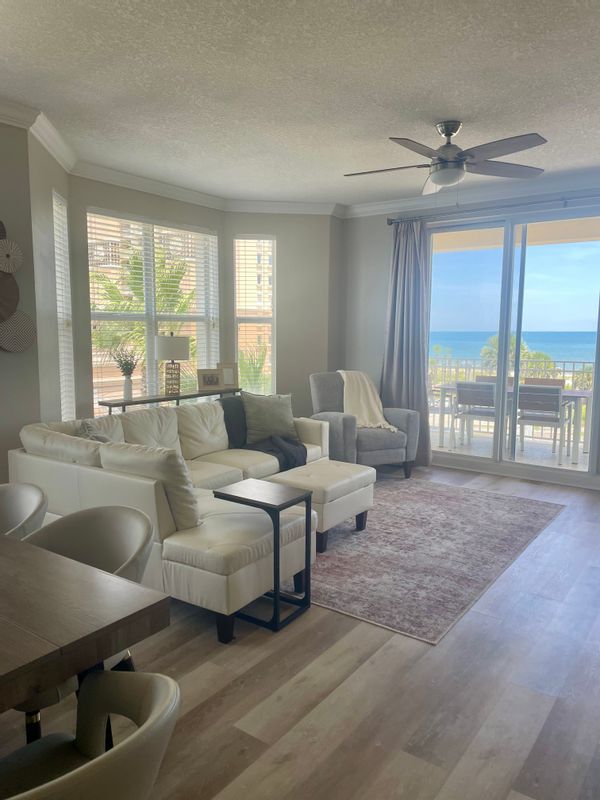 Casa di Charlie And Tommi