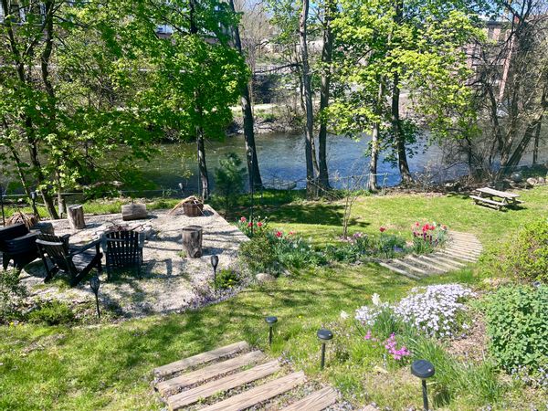 Sunny Creek-side Home in Beacon, NY (Hudson Valley)