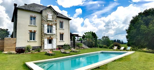 Recherche Echange Réciproque à VILLAVICIOSA DE ODON ou MADRID  ,février ou avril