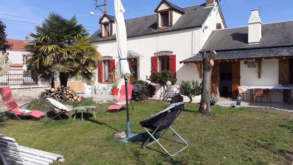 A 50 mn de Paris et 1h des Châteaux de la Loire, la maison de Martine et Gérard