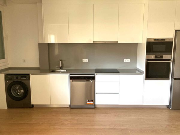 Pedro's house is in the heart of a coastal city in Portugal. The sea is a mile away.