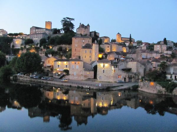 Puy-l'Évêque Townhouse