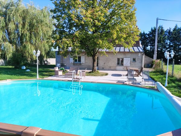 Maison avec piscine chauffée et jardin à la campagne, châteaux de la Loire et activités nature