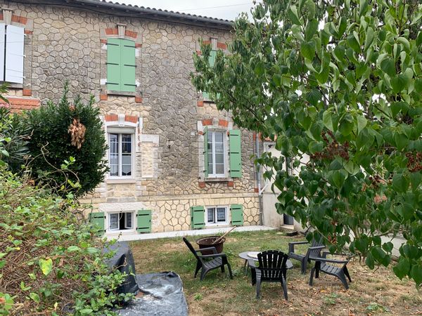 ✨ Maison familiale rénovée entre mer et campagne en Charente maritime ✨idéal pour se ressourcer.