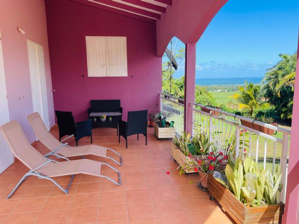 La maison de Mylène, Solène, Noa, Daniel et Gilberte