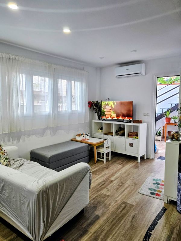 Charming Renovated Home in Castelldefels Pueblo – Close to Nature and Barcelona