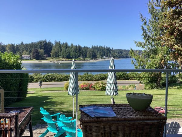 Candee & Rich’s Bainbridge Island Beach House. October 11-20 available for guest points.