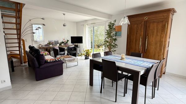 La maison de Marie-Paule, charmante maison au calme à Dinan