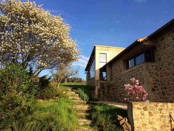 La maison de Marianne et Philippe en campagne ardéchoise