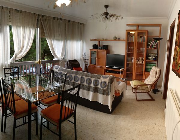 mercedes's house
