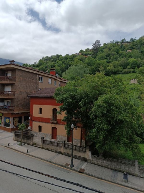 Maria Mercedes's house