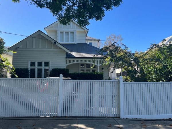 Casa em Malvern East