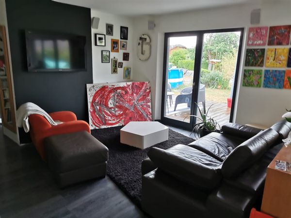 Gautier and Vanessa's house, quiet area at 15 minutes walk from the beach.