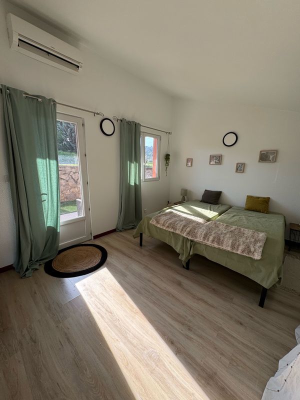 Joli T1 dans une propriété en Provence avec piscine/sauna