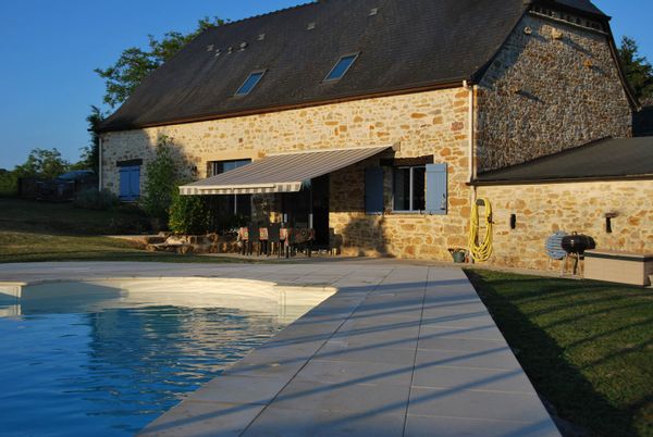 Grange rénovée au calme, au coeur du Périgord Noir