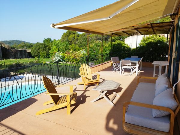 La maison de Claire, Richard et leur tribu