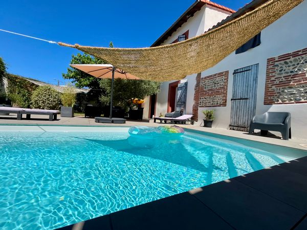 Maison fin XIXe clim piscine, proche Toulouse