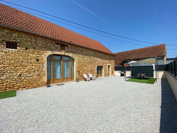 Grange rénovée entre Cahors et Sarlat