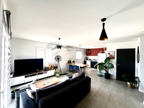 Maison 2 chambres, tout confort avec climatisation, jardin