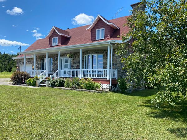 Spacieuse maison de campagne Idéale pour les familles!