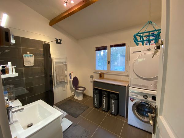 La maison des Houdusses au coeur de la pinède