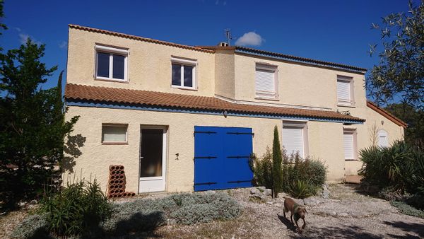 Casa de Valentine & Bertrand