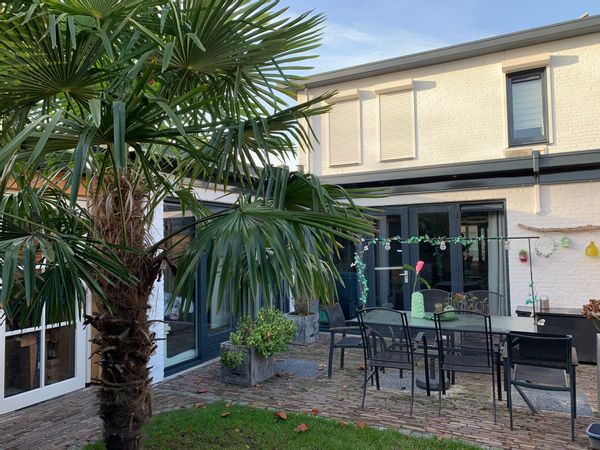 Heerlijk ruim huis met grote overkapping en jacuzzi