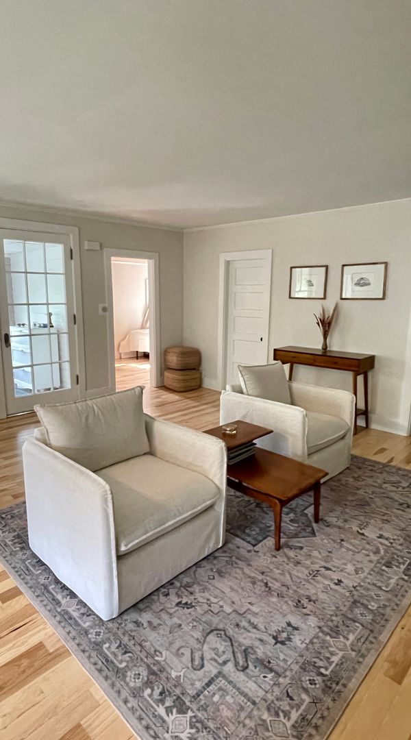 Cozy, quirky 3/2 in Cape Elizabeth, ME (8 mins from downtown Portland)