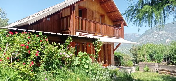 Valerie's house