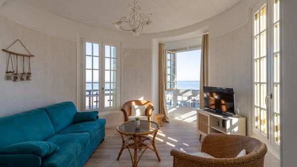 Appartement vue mer à Mers-les-Bains, tout confort, proche plage et commerces, idéal pour 2-4 pers.