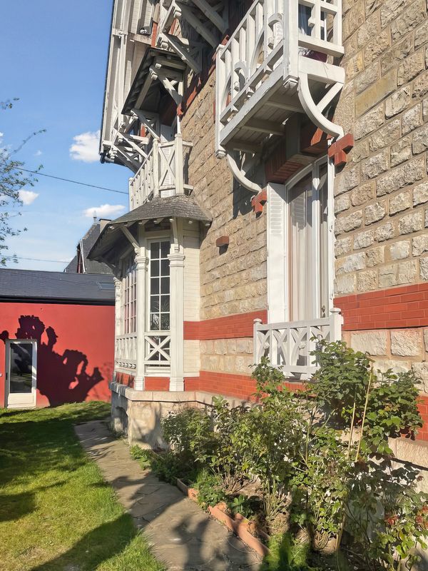 Maison de ville Nemours, jardin avec spa nordique forêt rivière, scandibérique et escalade